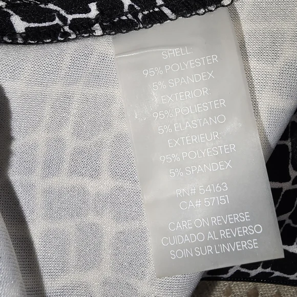 Calvin Klein 8 Womens Jumpsuit Black White Abstract animal  Print Wide Leg - Picture 11 of 12